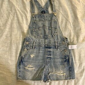 Gap Kids Girls Shortalls - Overall Shorts - light denim - distressed - NWT